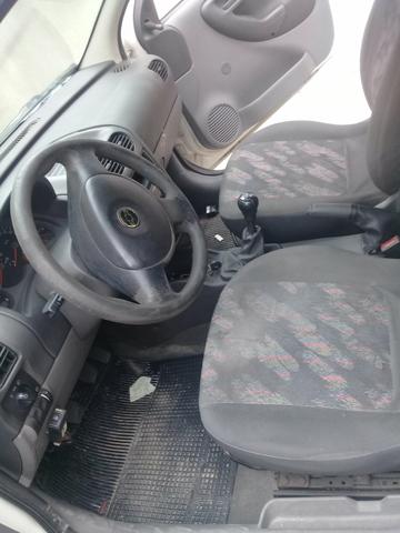 Corsa 2005 - Foto 2
