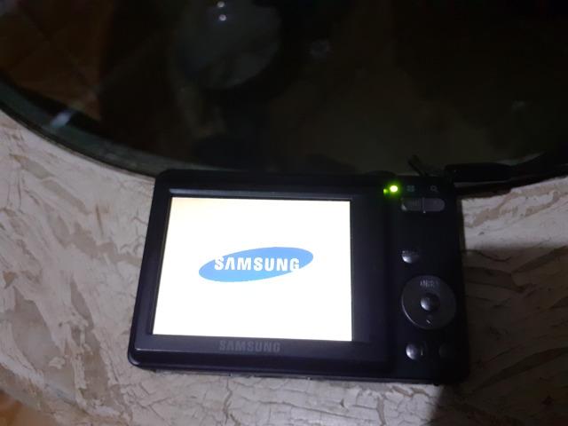 Câmera Fotográfica Samsung Zoom Lens 12.2 Mp - Foto 2