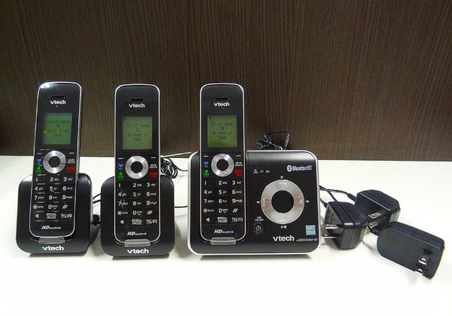 Telefone sem fio Vtech DS6421-3 C/ 3 Bases, Bluetooth p/ Celular, Atendimento Digital