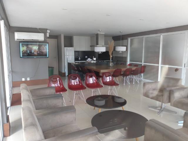 Apto novo à venda, 2 quartos (1 suíte com closet) 2 vagas, em Av. Ferreira Viana (Pelotas) - Foto 17