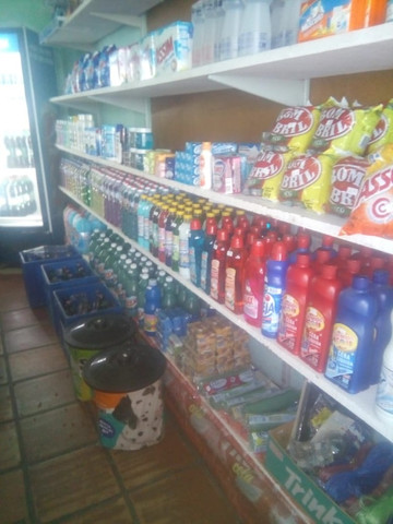 Mercearia e padaria aceito um carro como parte de pagamento - Foto 4
