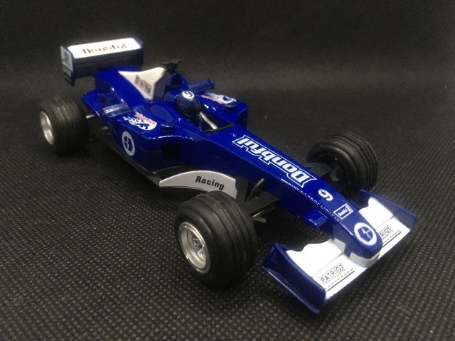 Miniatura de carro Fórmula 1 (simulação)