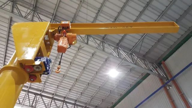Braco Giratório, Projeto e Fabricação,estrutura  para talha.