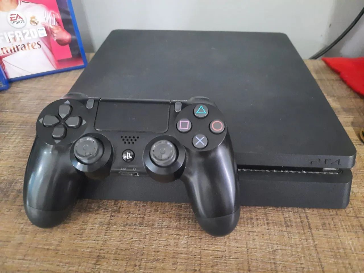 Vendo: Play Staion 4 1TB - Foto 2