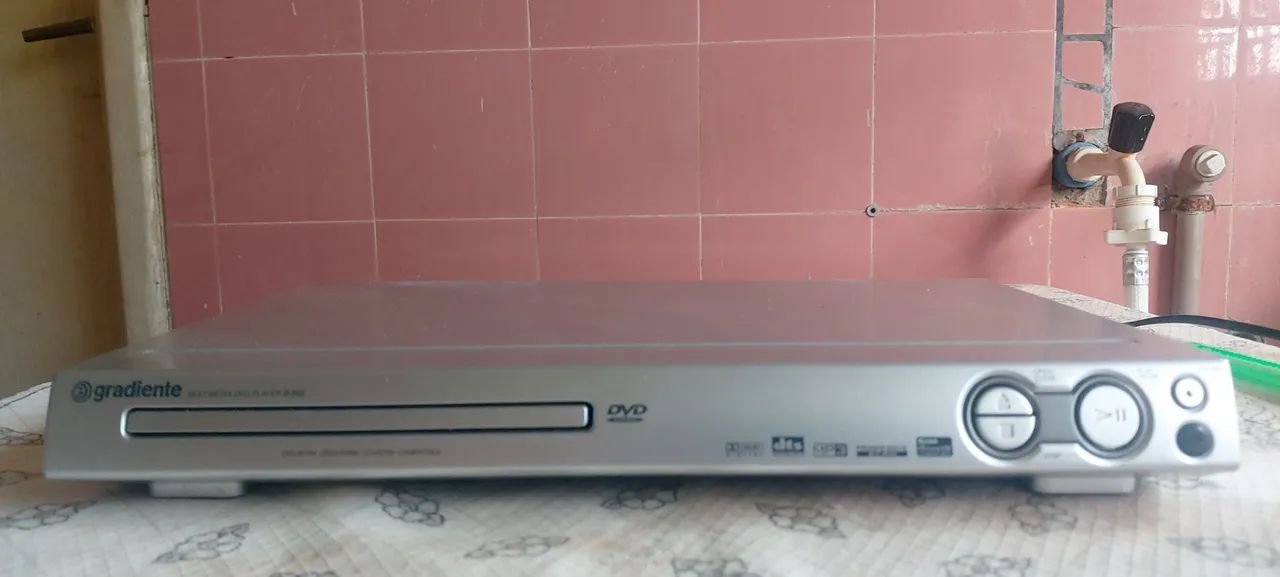 DVD Gradiente (seminovo). 
