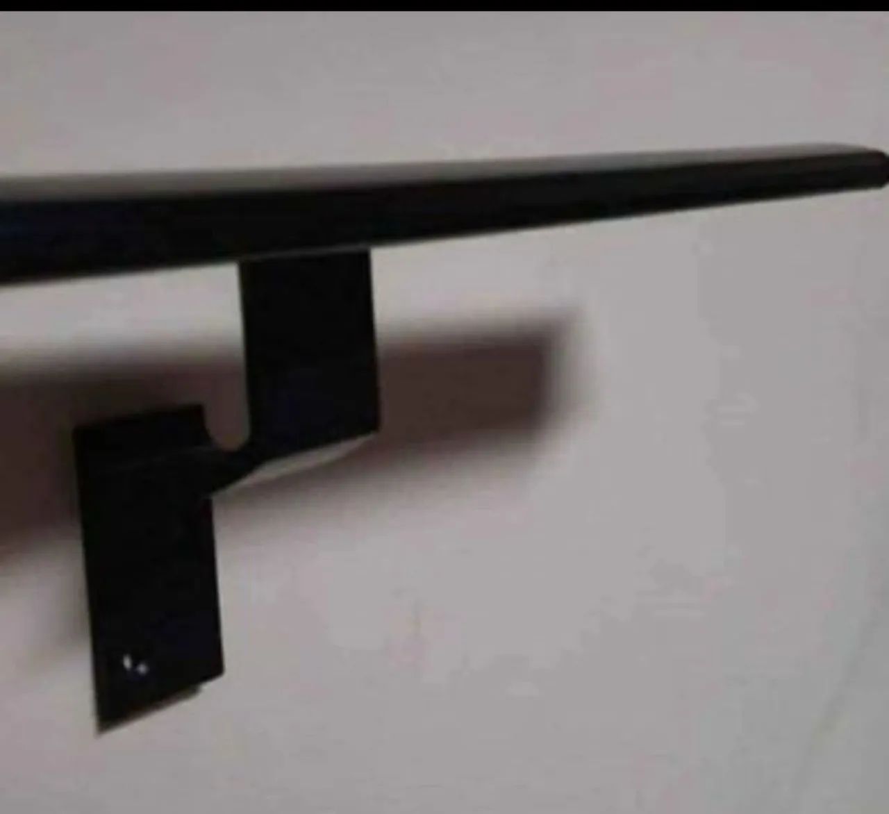 ( R$100,00 O METRO ) FABRICAMOS SOB MEDIDA / CORRIMÃO DE PAREDE EM ALUMÍNIO MODELO CHATO  - Foto 2