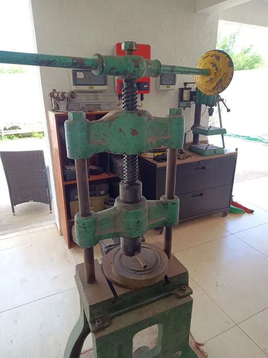 Prensa balacim manual 14 toneladas 