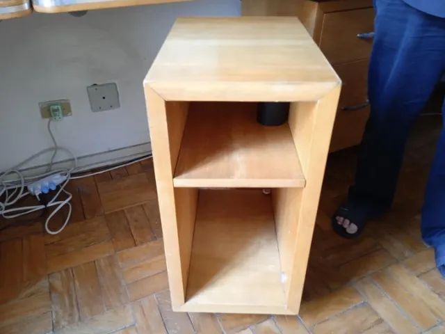 Nicho c/ 1 prateleira e rodas em MDF Marrom 71 cm x 32 cm x 47 cm - Foto 4