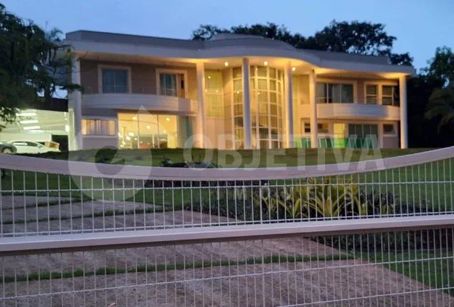 Casa em Condomínio à venda, 5 quartos, 4 suítes, 22 vagas, Morada do Sol - UBERLANDIA/MG