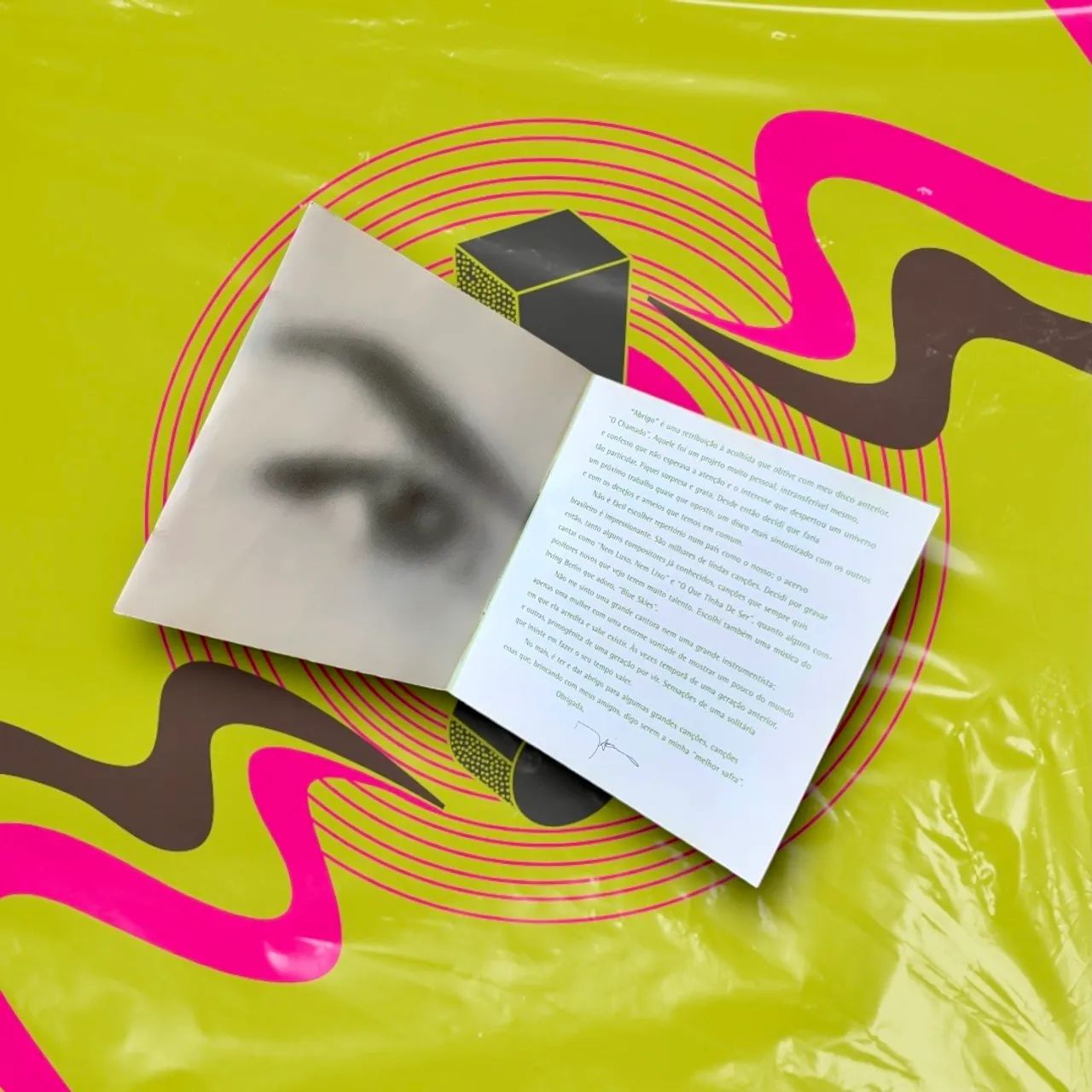 CD Marina Lima | Abrigo - Foto 2