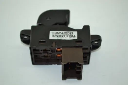 Botão Vidro Eletrico Traseira Esquerdo Jac J5 299102446 - Foto 4