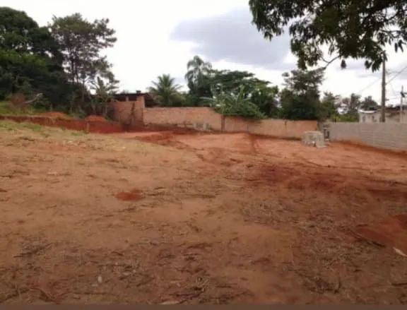 Novo Horizonte/Contagem - Chácara de 1990m²