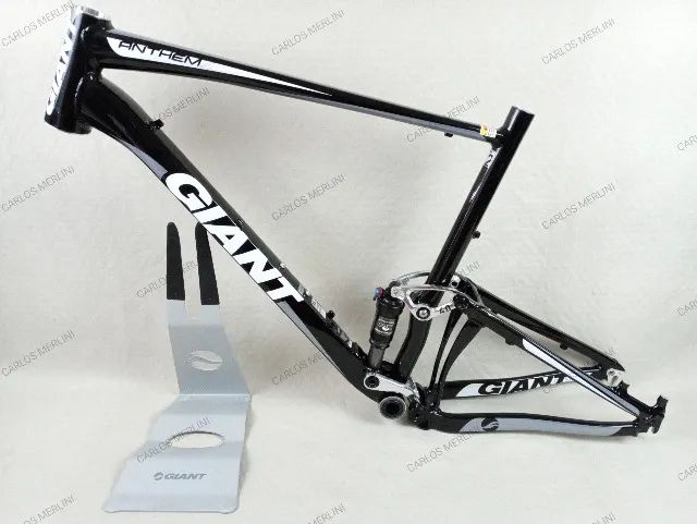 Quadro Giant Aro 26 Anthem X2 Full 22" Aluxx SL FluidForm com Shock Fox Float RP2