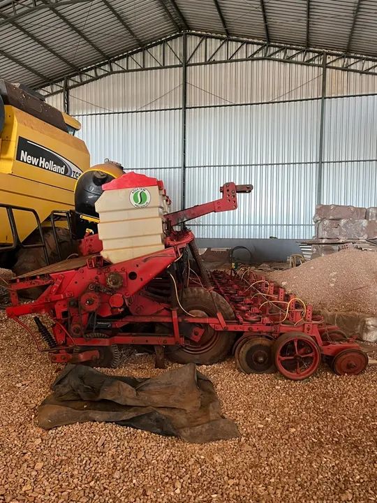 Plantadeira de Sementes Usada