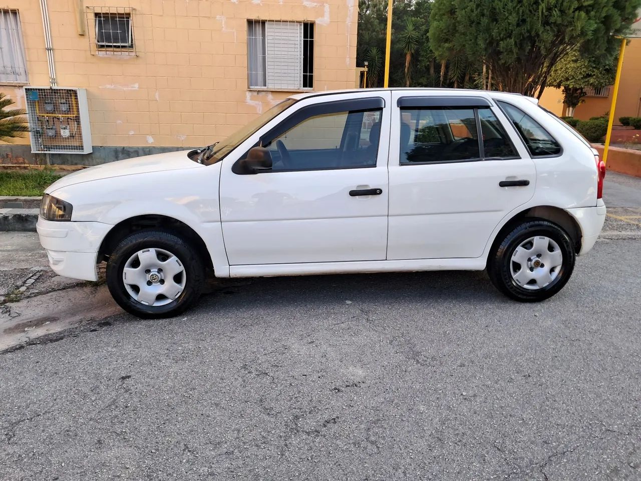 Gol 1.0 G4 Trend - Foto 2