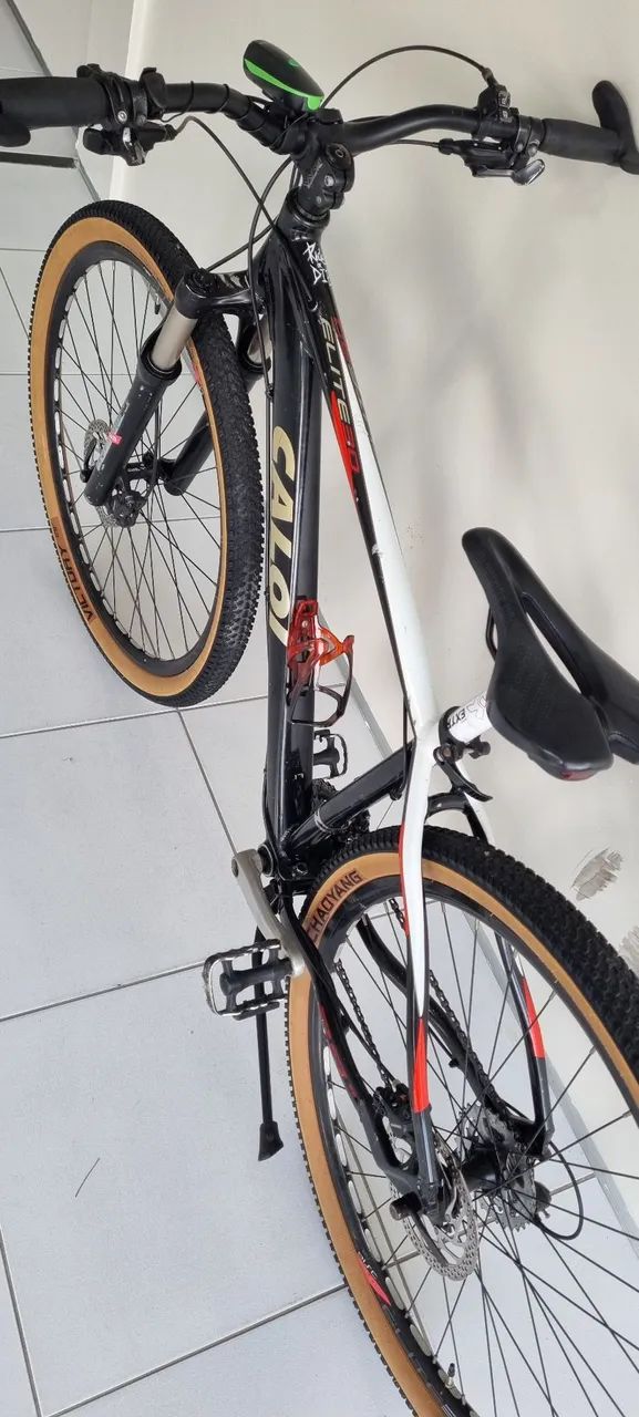 Bicicleta caloi elite 30 aro 29 - Foto 2