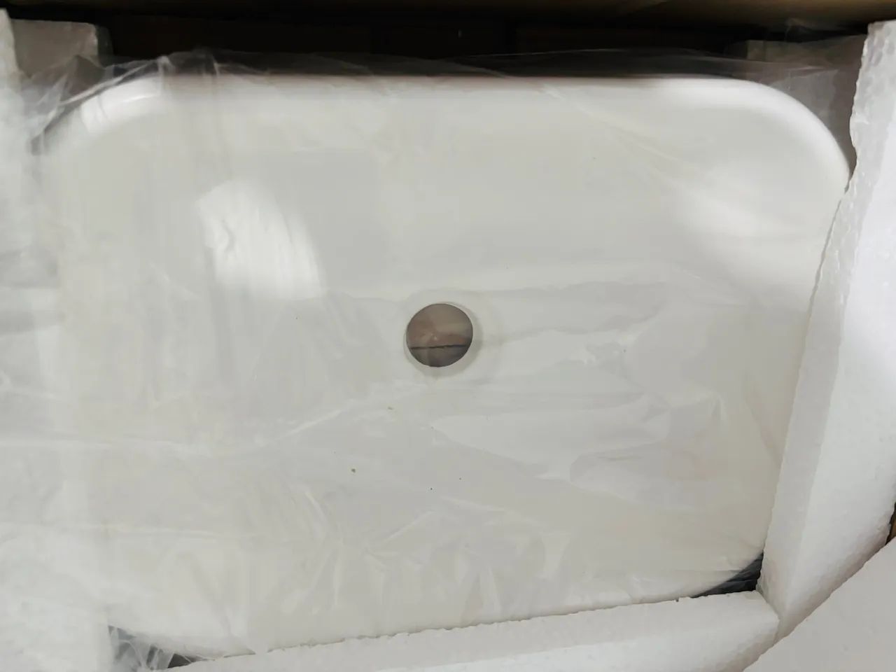 Cuba de apoio de mármore sintético, branco. - Foto 3