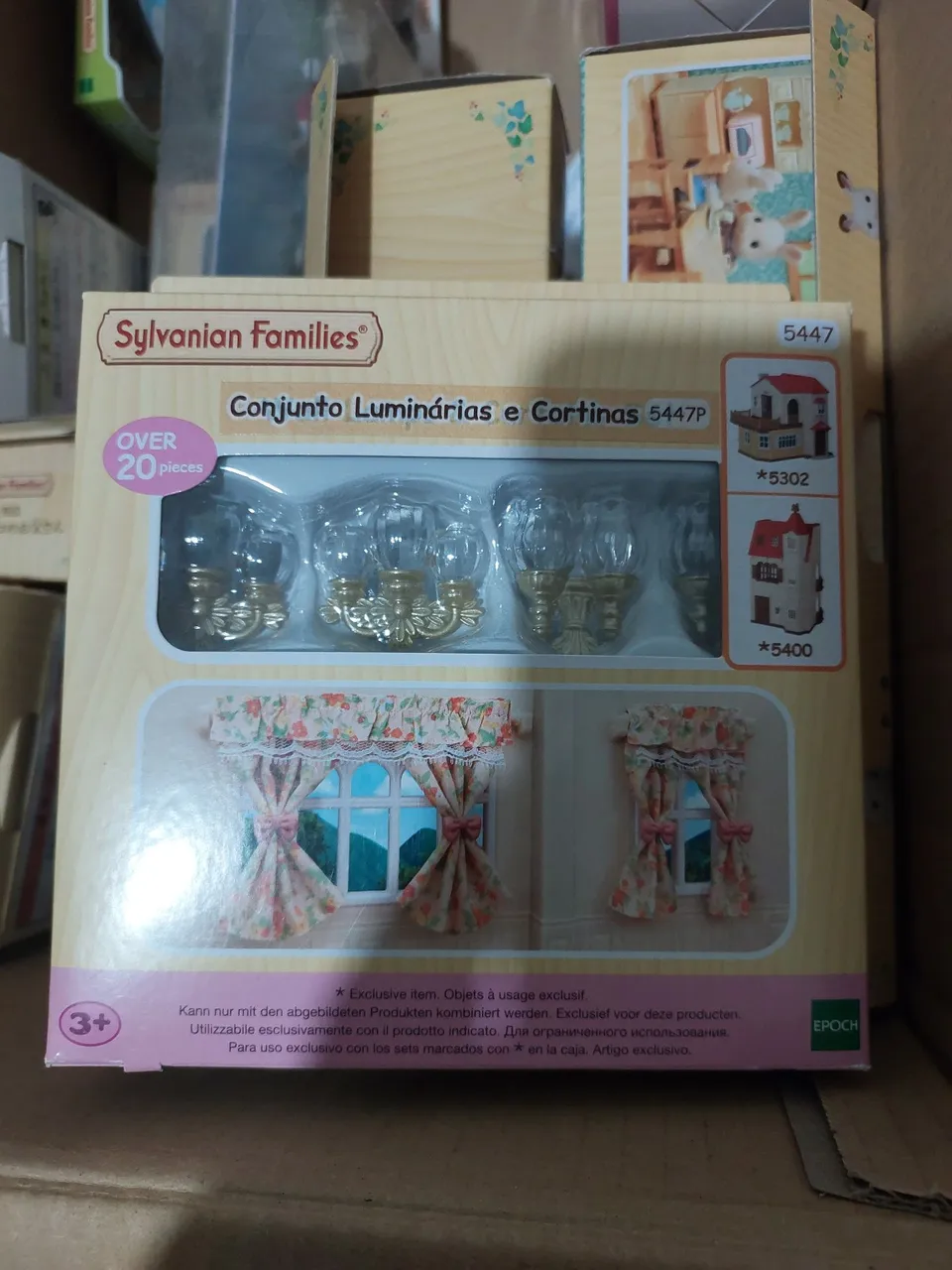 Sylvanian Families - Conjunto Luminárias e Cortinas