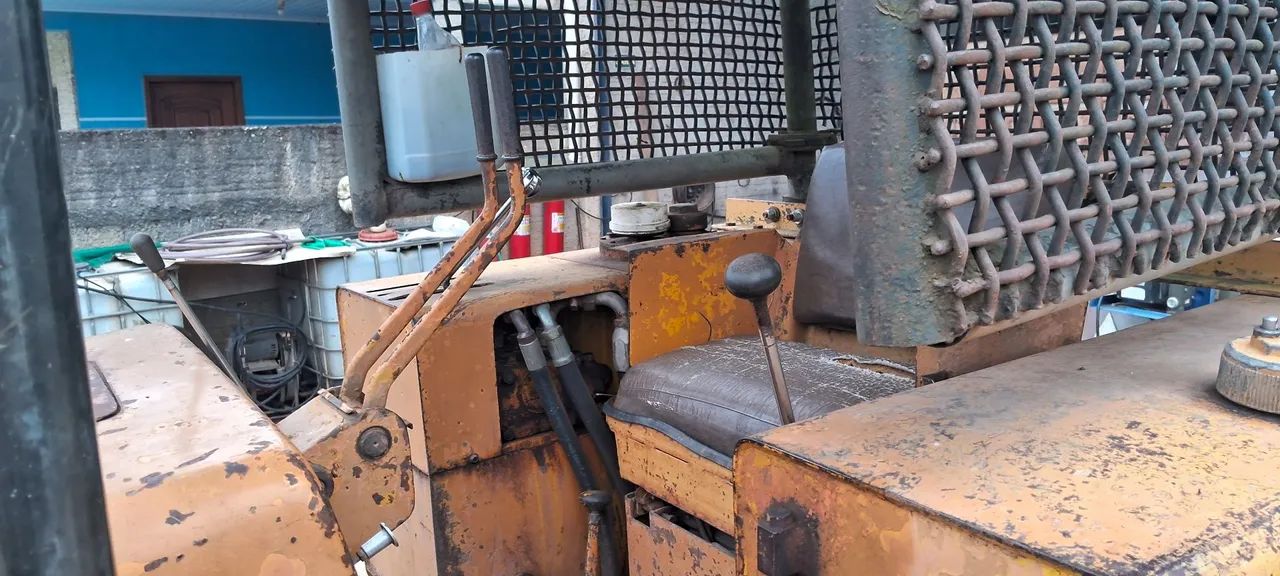 TRATOR DE ESTEIRA MF3366 - Foto 3