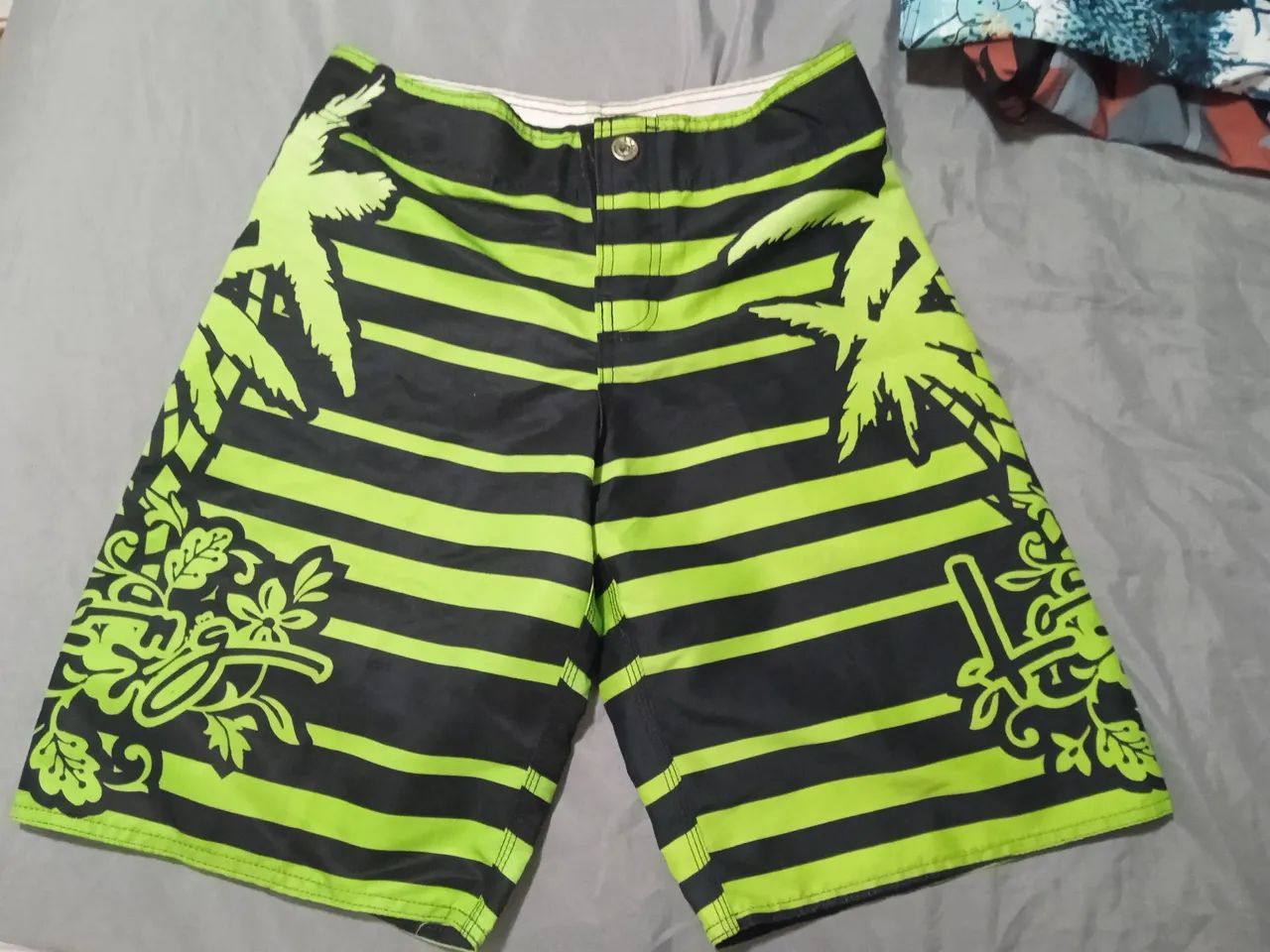 Bermudas coloridas 