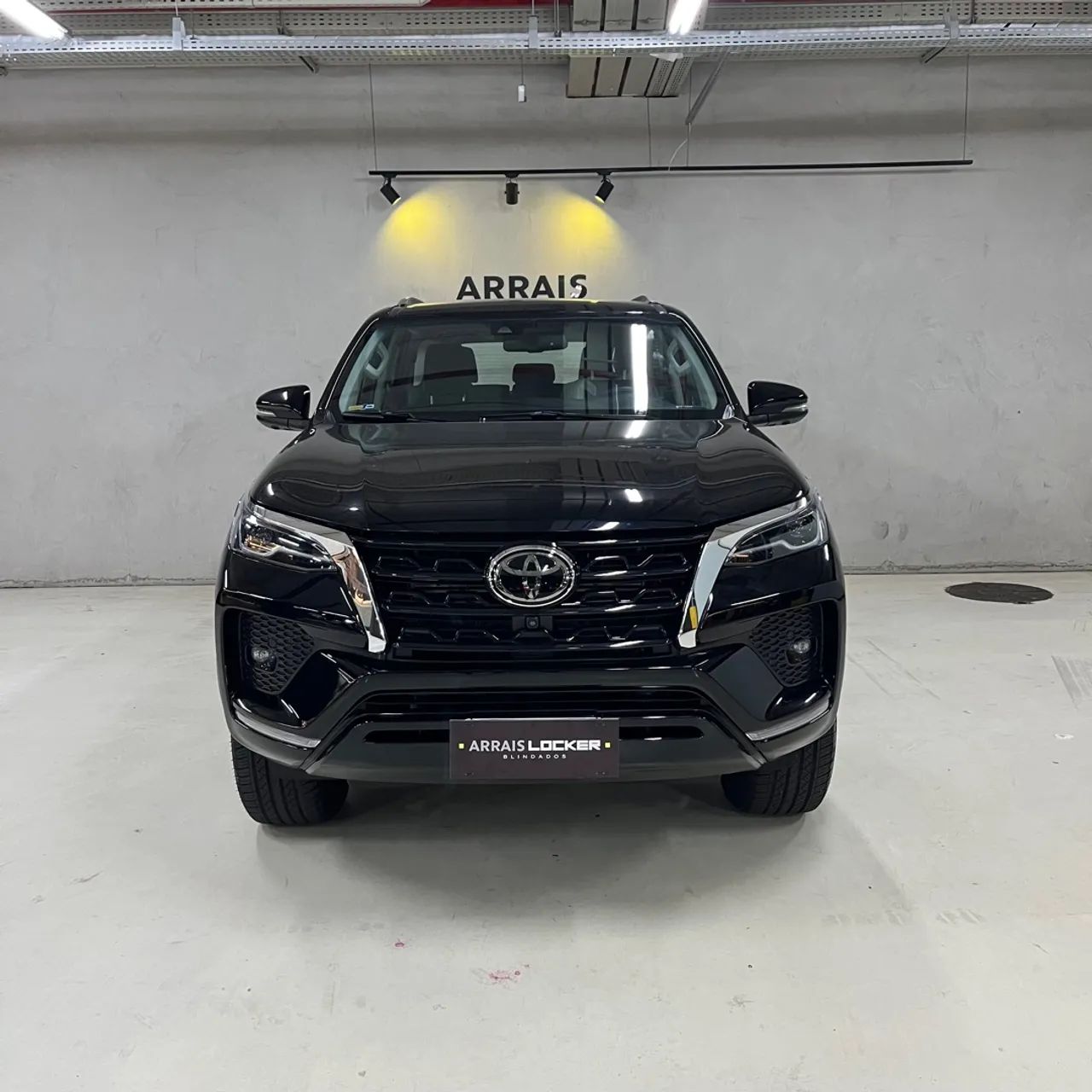 TOYOTA/HILUX SW4 SRX 2022/2022(SEMINOVO NÃO BLINDADO)  - Foto 2