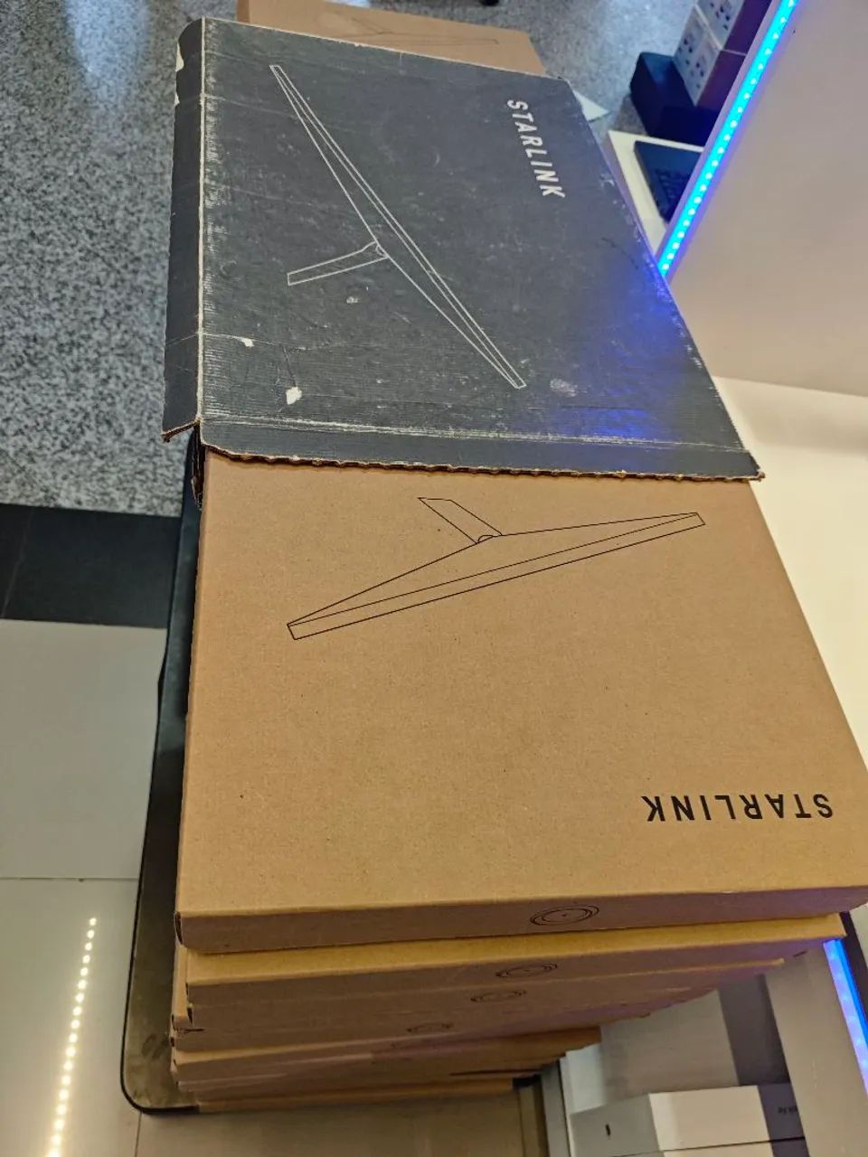 Starlink Mini Kit - Conectividade via Satélite - Foto 3