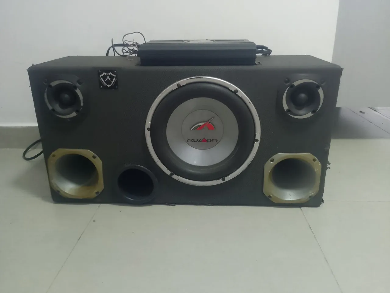 Caixa de Som Subwoofer Completa