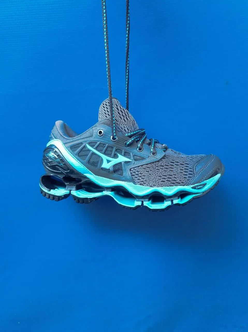 Tênis Mizuno Wave Prophecy Azul e Cinza Calçados Parque