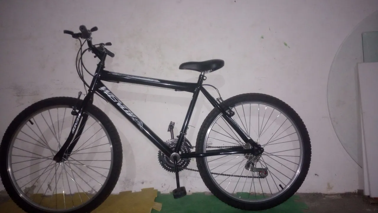 Bicicleta preta