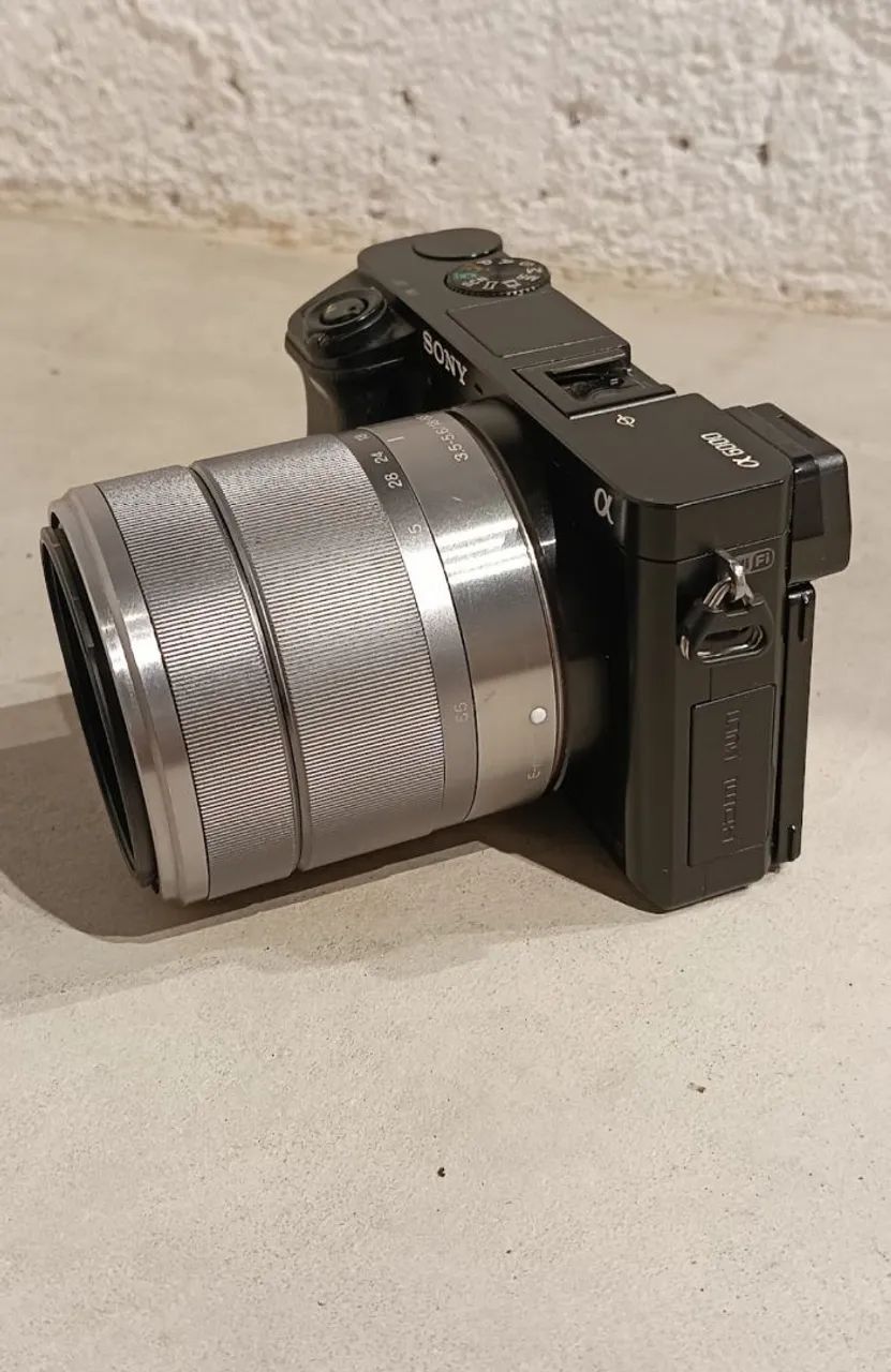 Câmera Sony Alpha a6000  - Foto 3