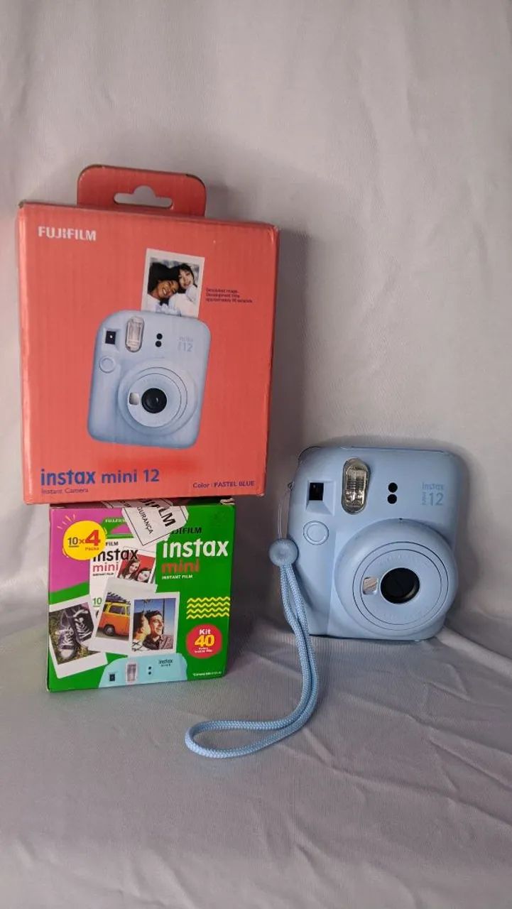 Câmera instax mini 12 