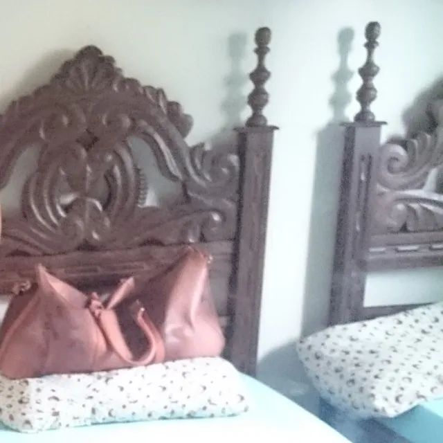 Cama solteiro de madeira maciça de cerejeira - Foto 6