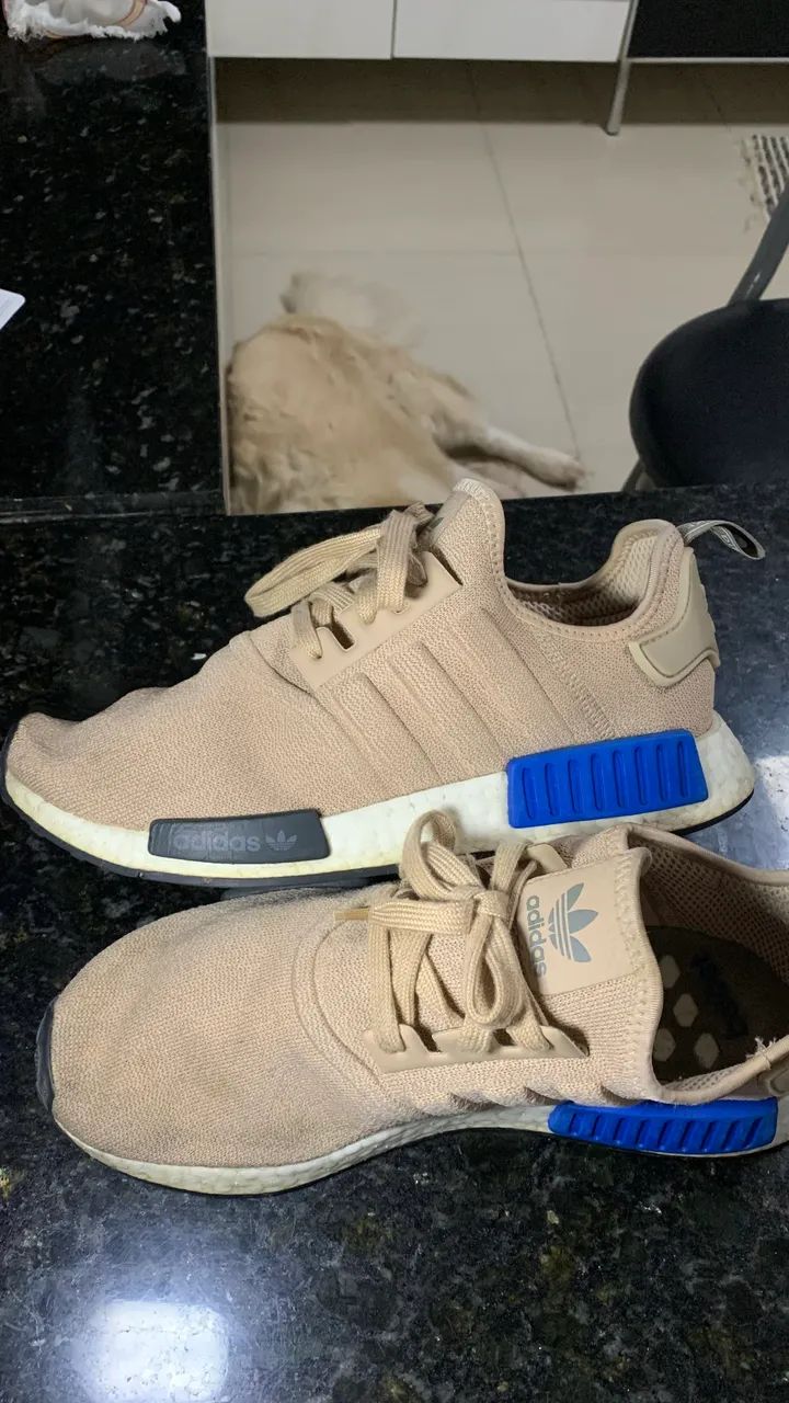 Tênis adidas NMD_R1 cor bege  - Foto 2