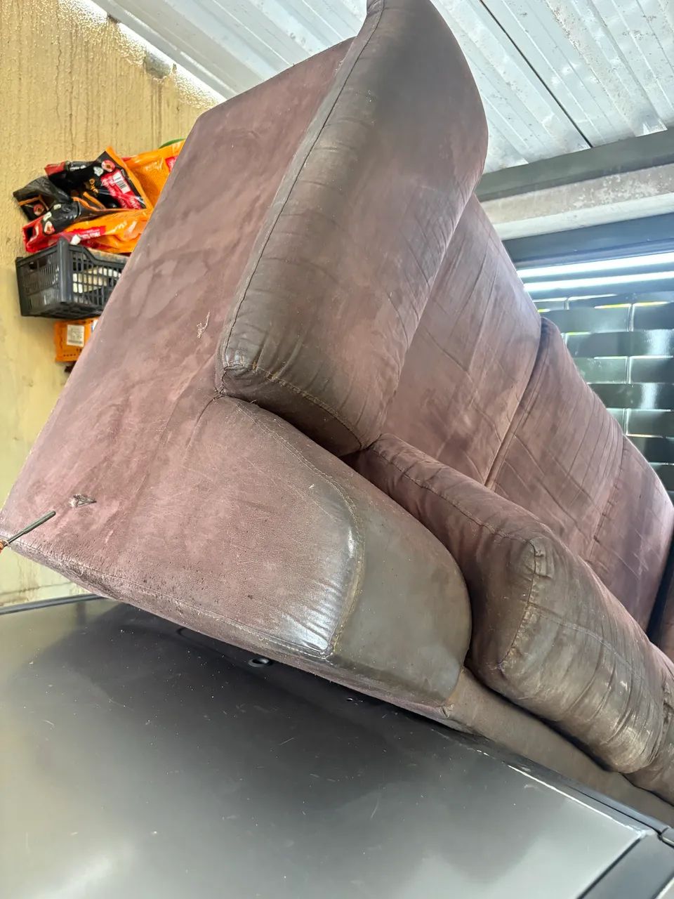 Sofa 3 places64301924979330121