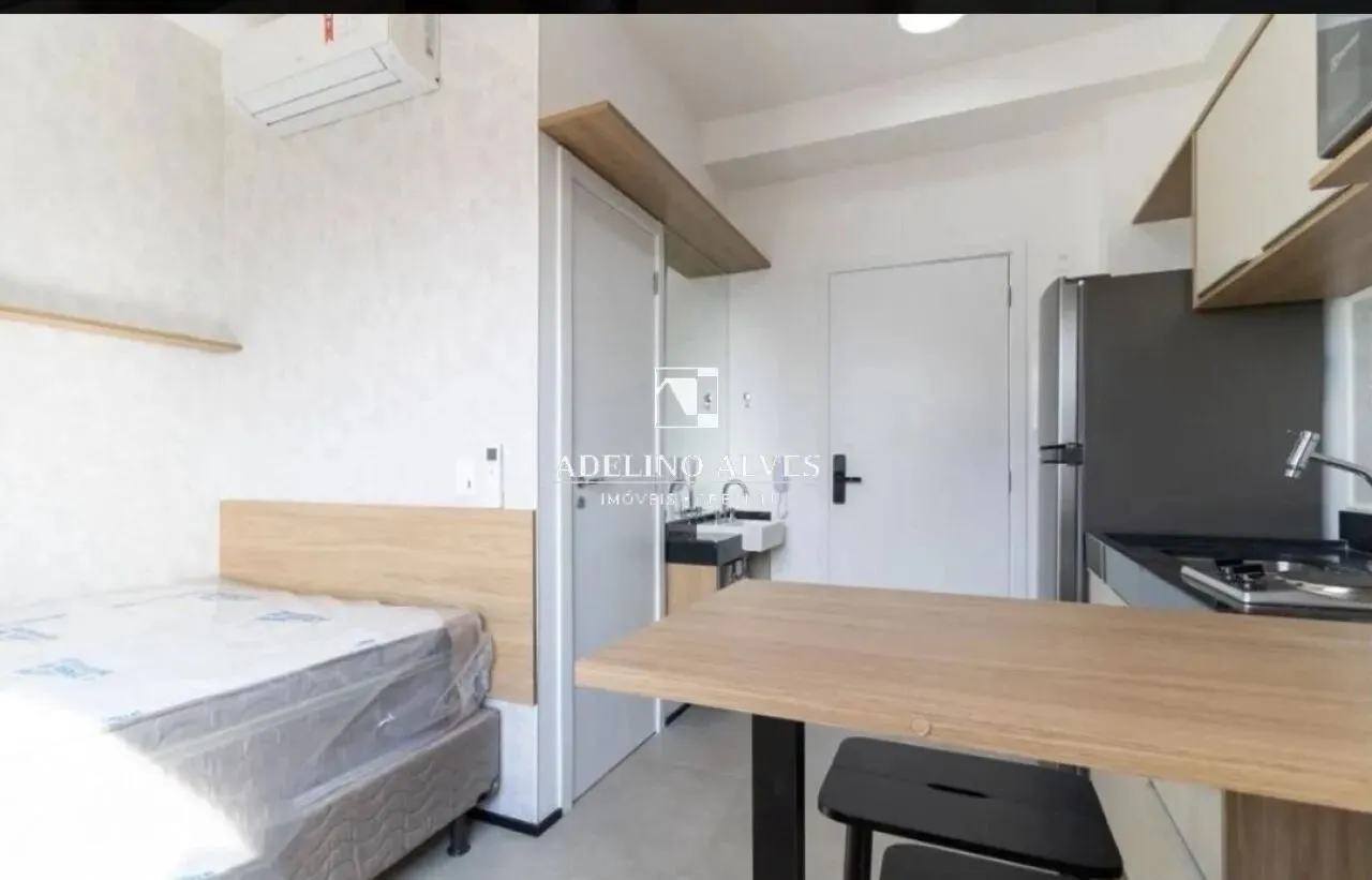 Studio Mobiliado para Vender na Liberdade - Pronto para Morar