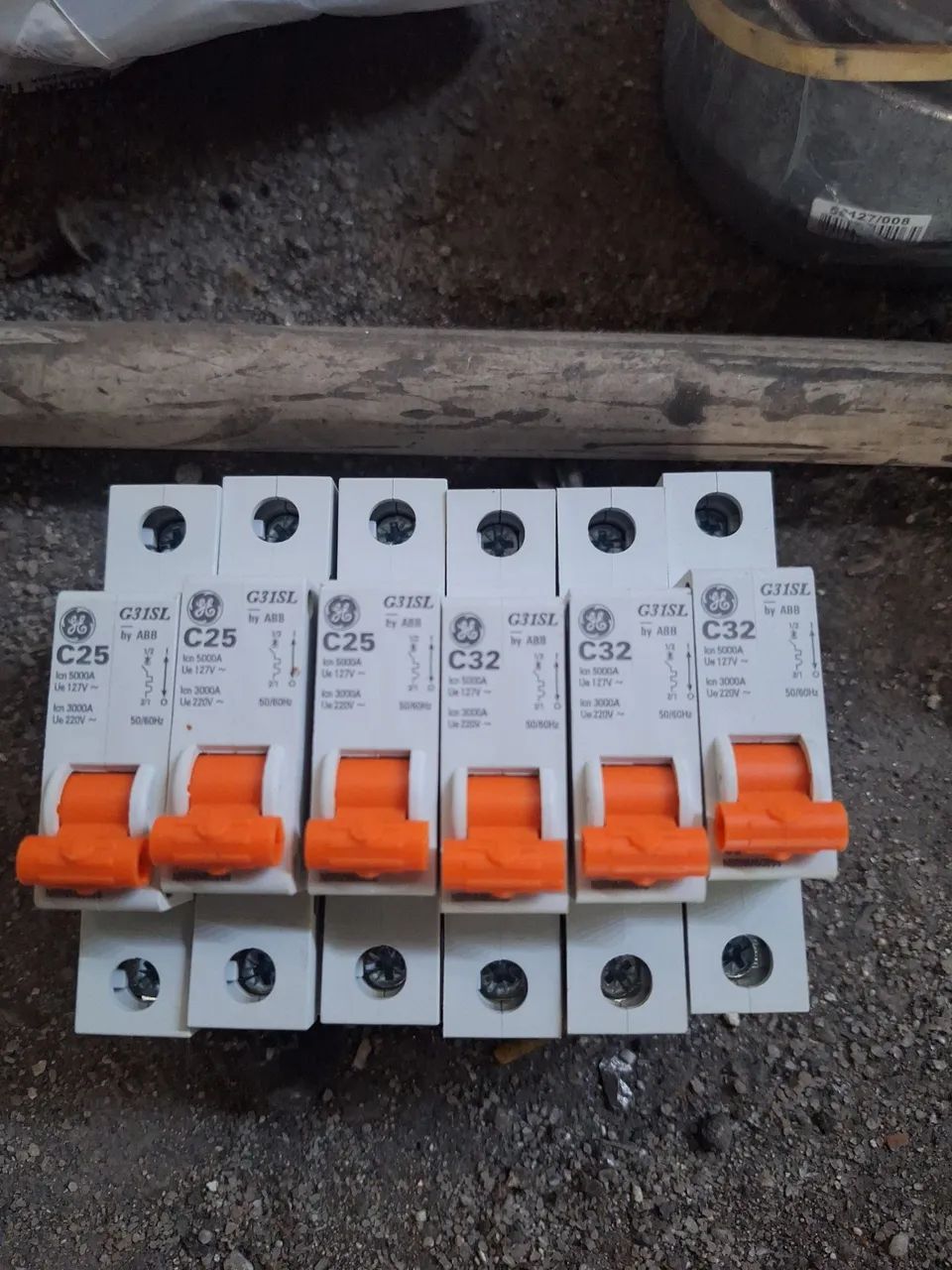 Disjuntores G31SL - ABB - 6 unidades