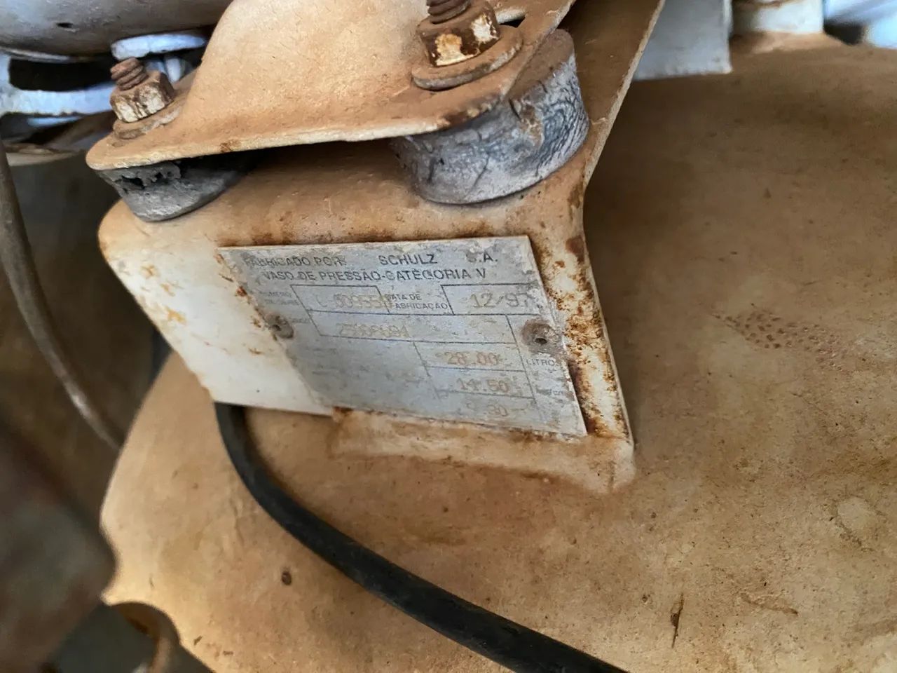 Compressor odontológico  - Foto 5