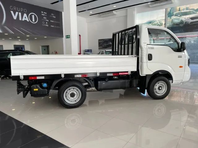 Kia Bongo 2025 com Ar e Carroceria - Foto 5