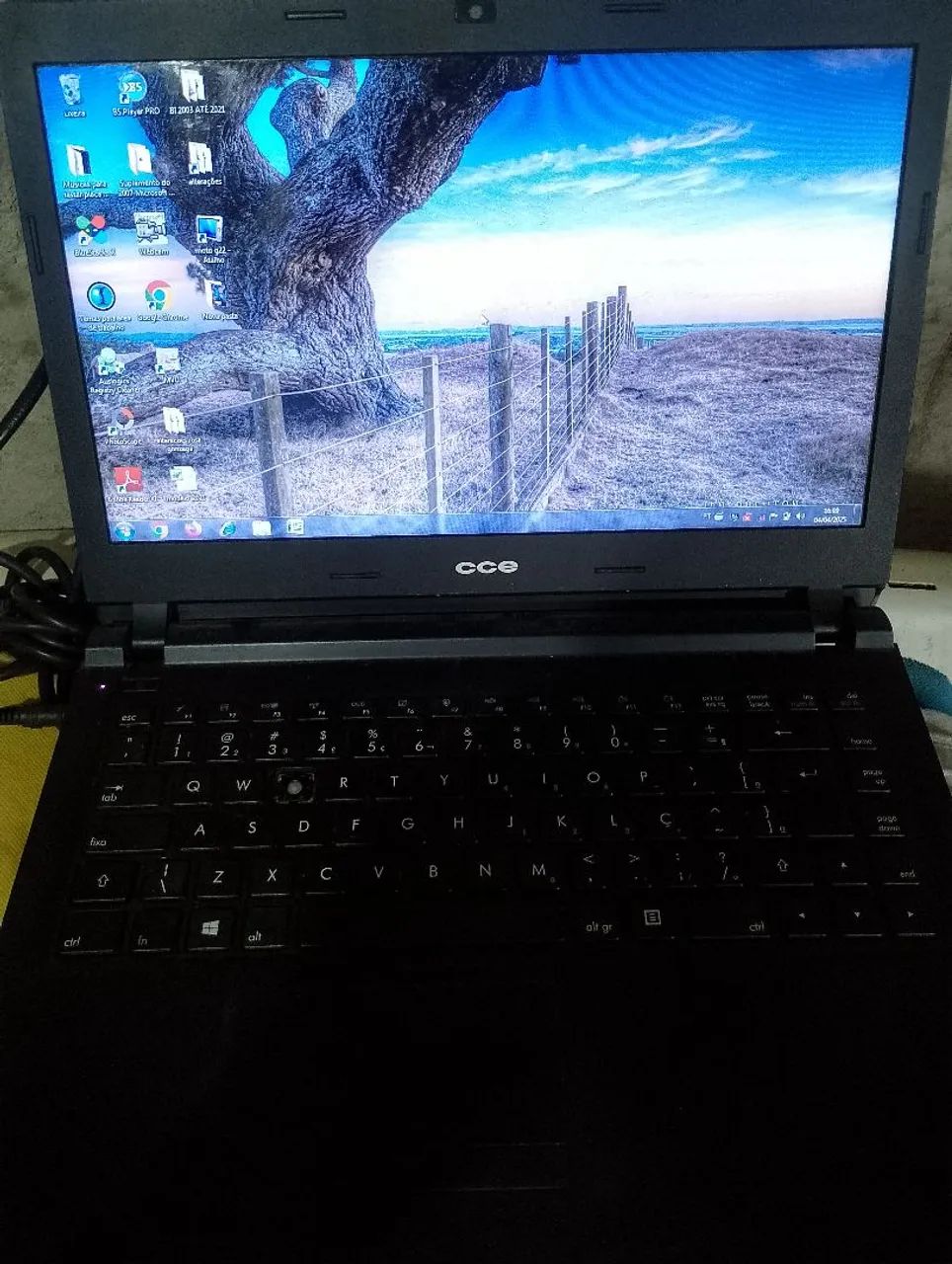 Notebook CCE - Ótimo estado - Foto 2