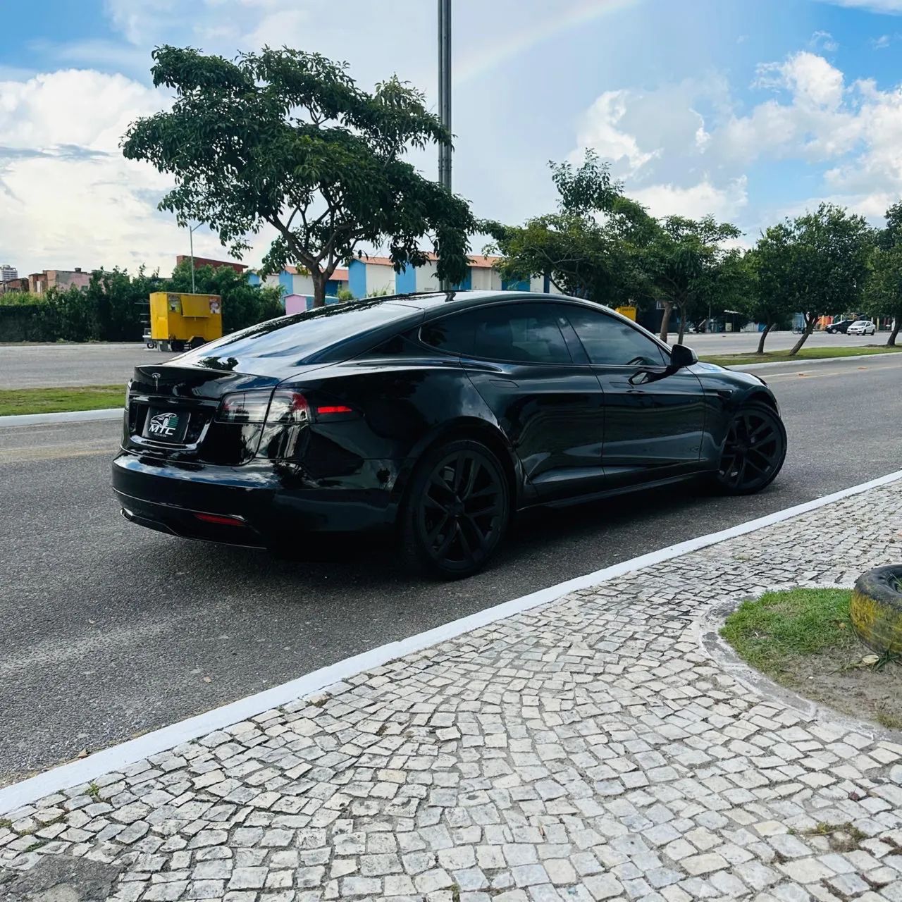 Tesla Model S P85d AWD 4P Eletrico, foto 3 de 9