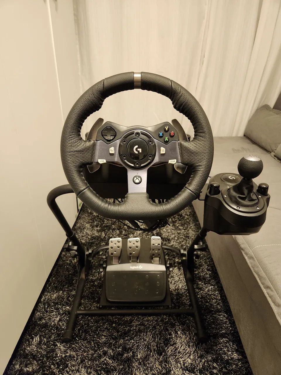 Volante Logitech G920 + Câmbio Pedais e Cockpit Veloce V3- Xbox e PC