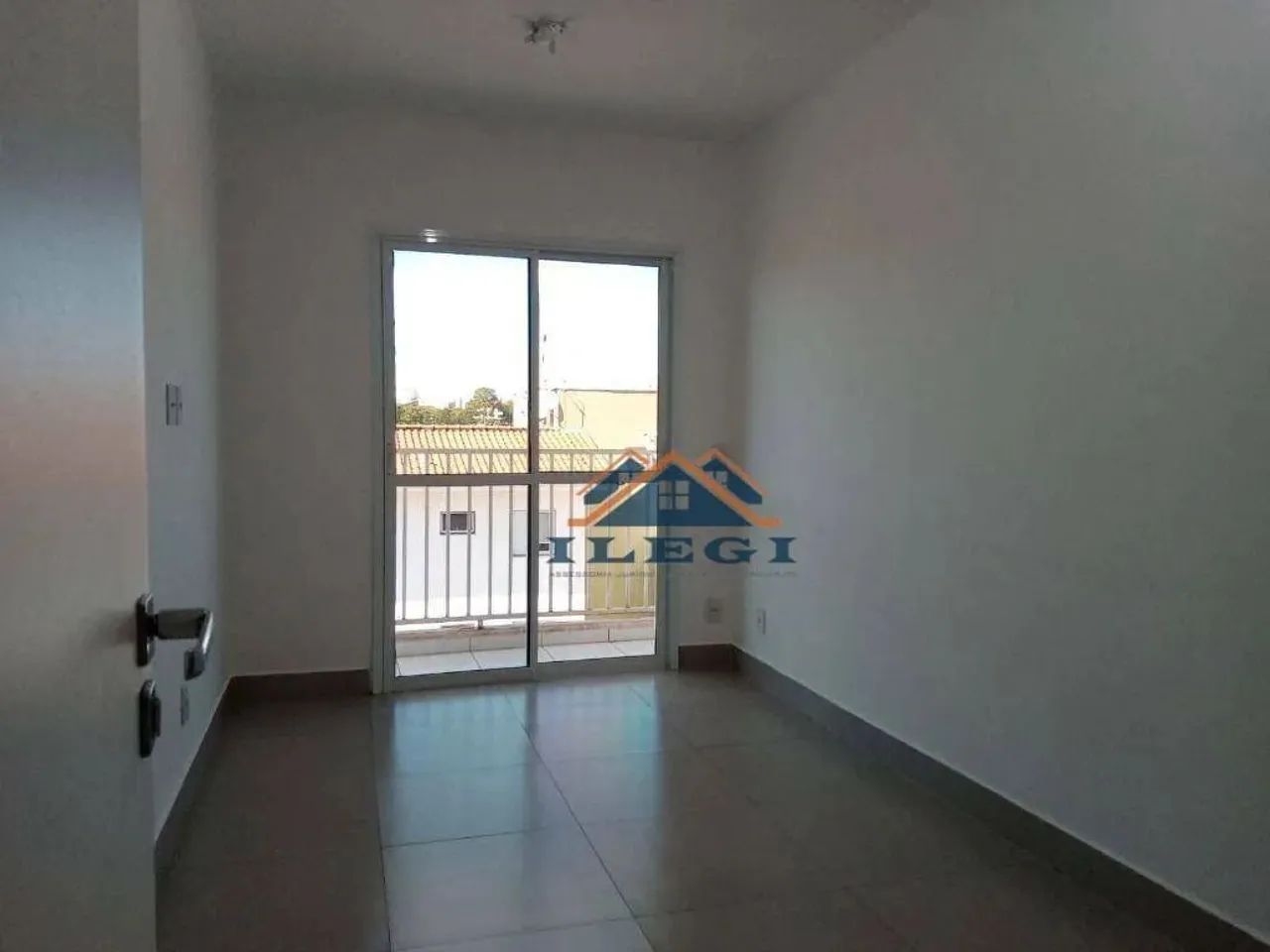 Apartamento com 2 dormitórios para alugar, 58 m² por R$ 2.381,00/mês - Residencial Vienna  - Foto 4