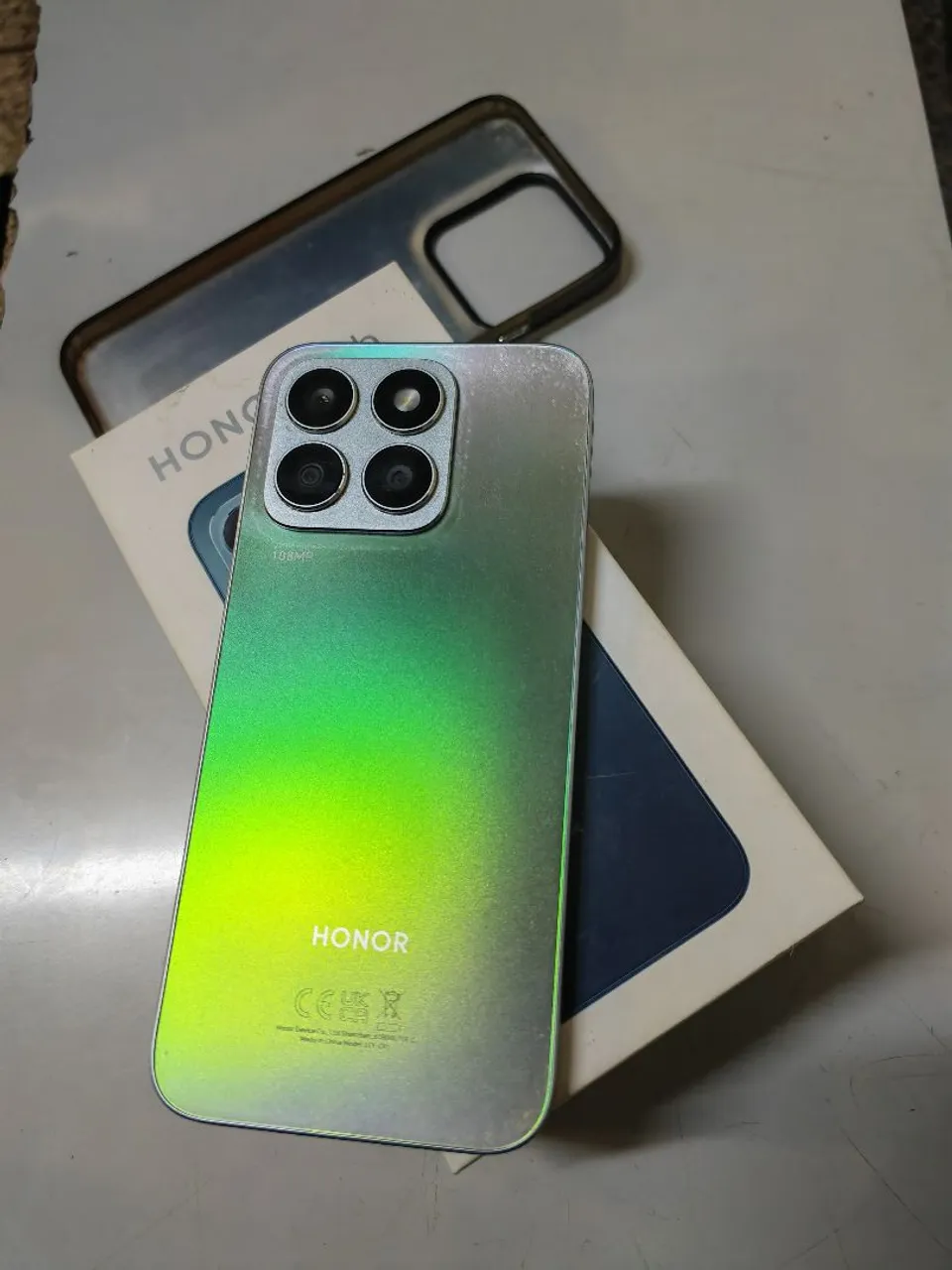 Honor X8B 256gb 8+8 RAM turbo TELA MOLED RESISTENTE A QUEDA Câmera 108 e frontal 50