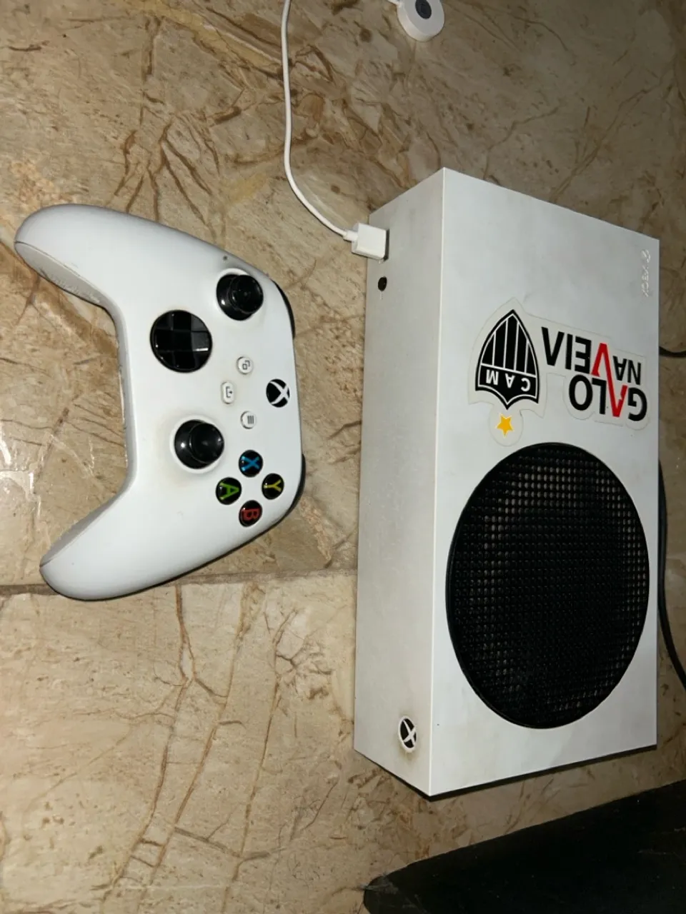 Xbox Series S - Em perfeito estado