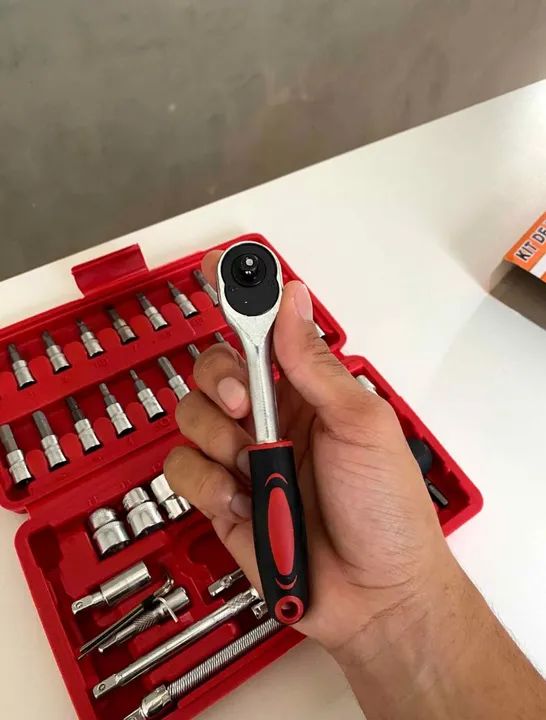 Kit de ferramentas com chave de catraca