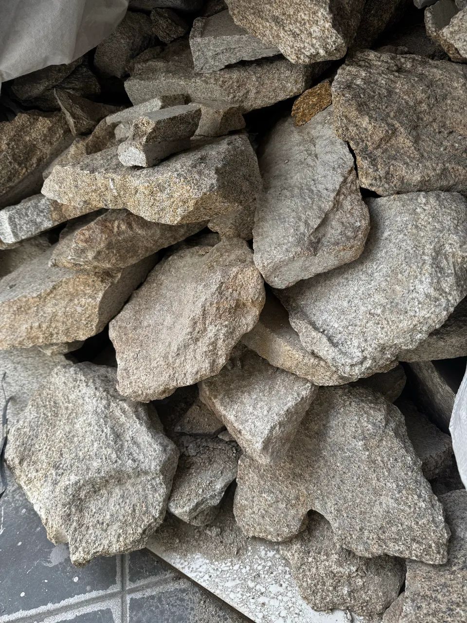 Pedra Moledo 64842089132674121