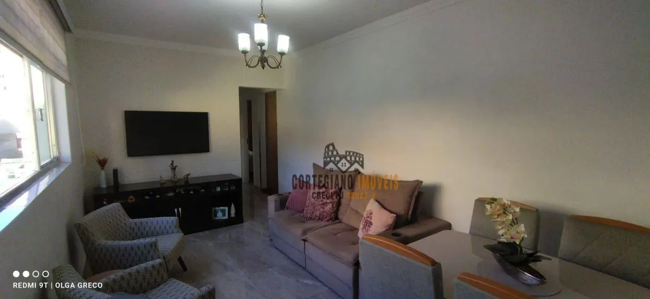 Garagem Fechada - 2 Dormitórios - 2 Banheiros = Apartamento à Venda em Santos !