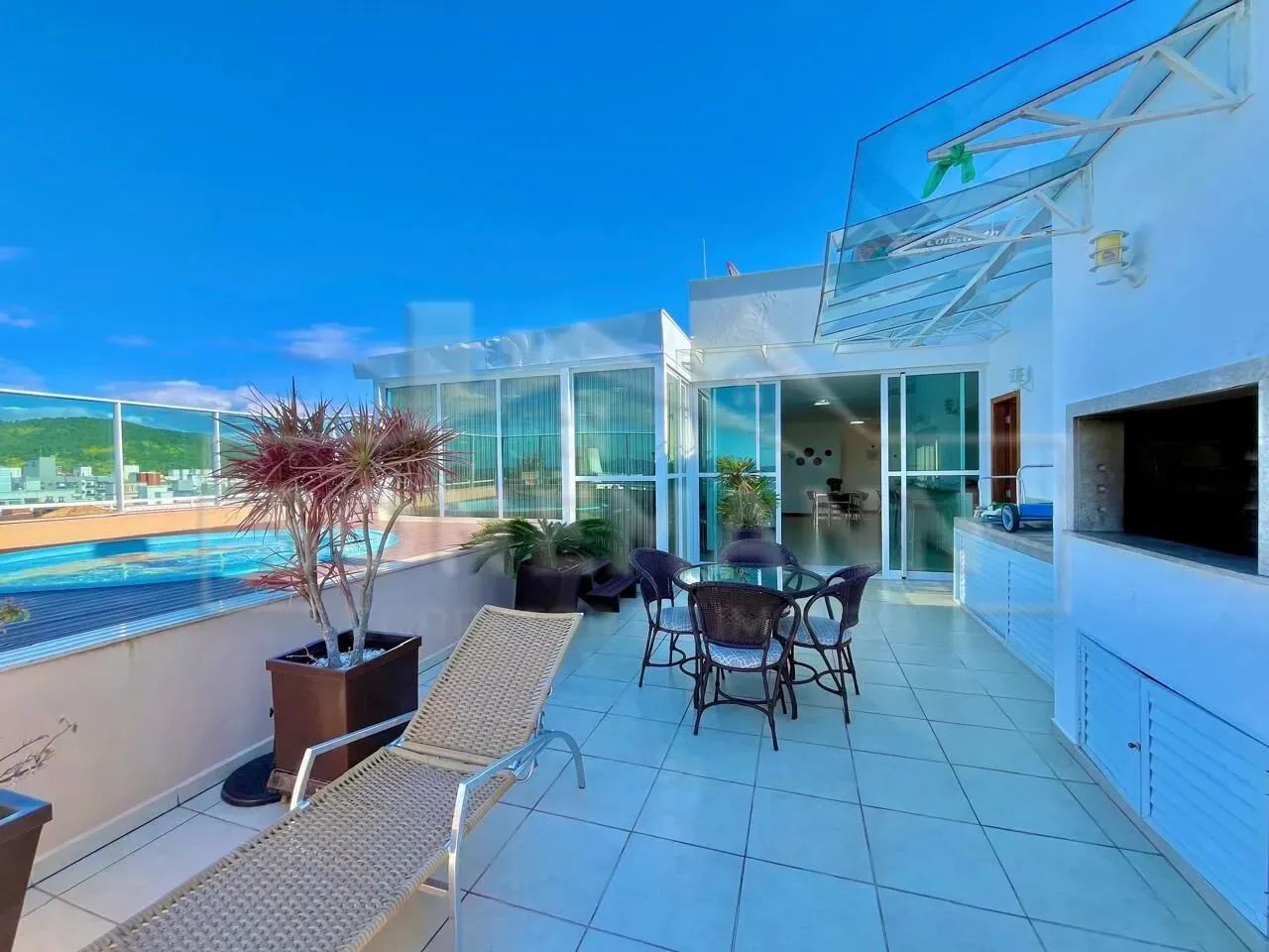 Imóvel para venda com 238 metros quadrados com 4 quartos - Foto 5