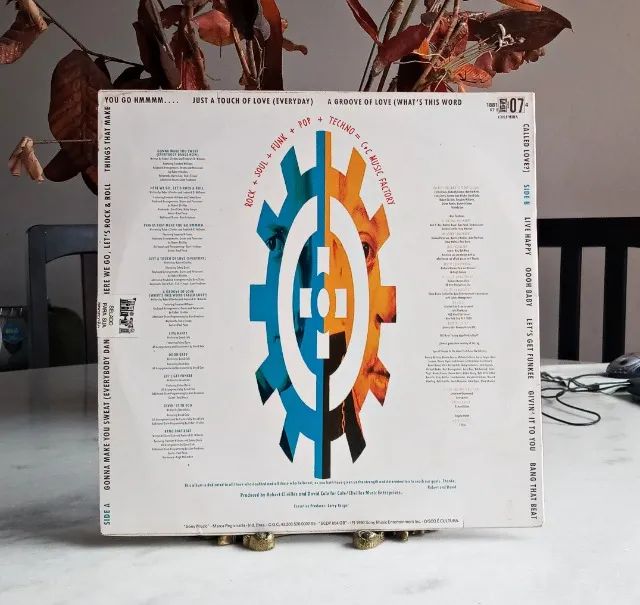LP Vinil - C + C - Music Factory - Gonna Make You Sweat (1980