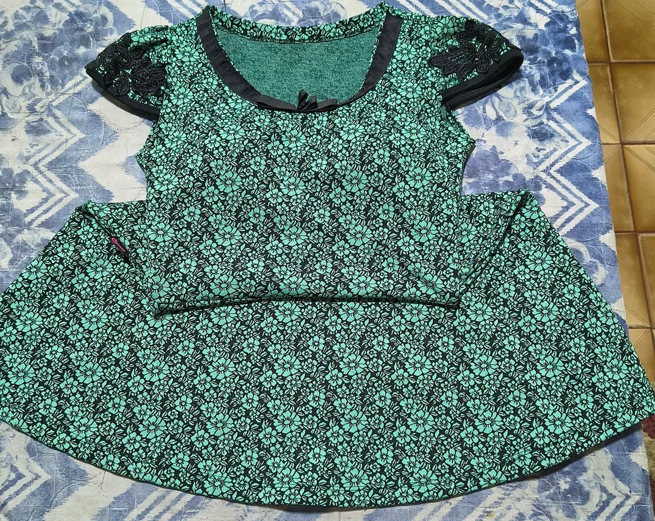 Vendo vestido com bojo M - Foto 5